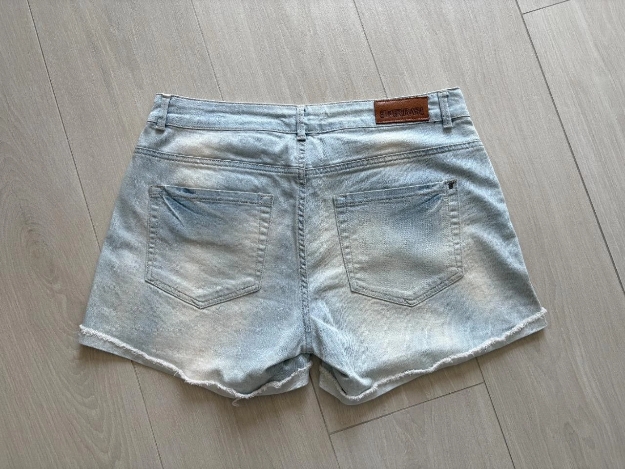 SuperTrash short jeans – modelo Pacha Super Light Vintage – tamanho 32 – 5 bolsos – photo 5